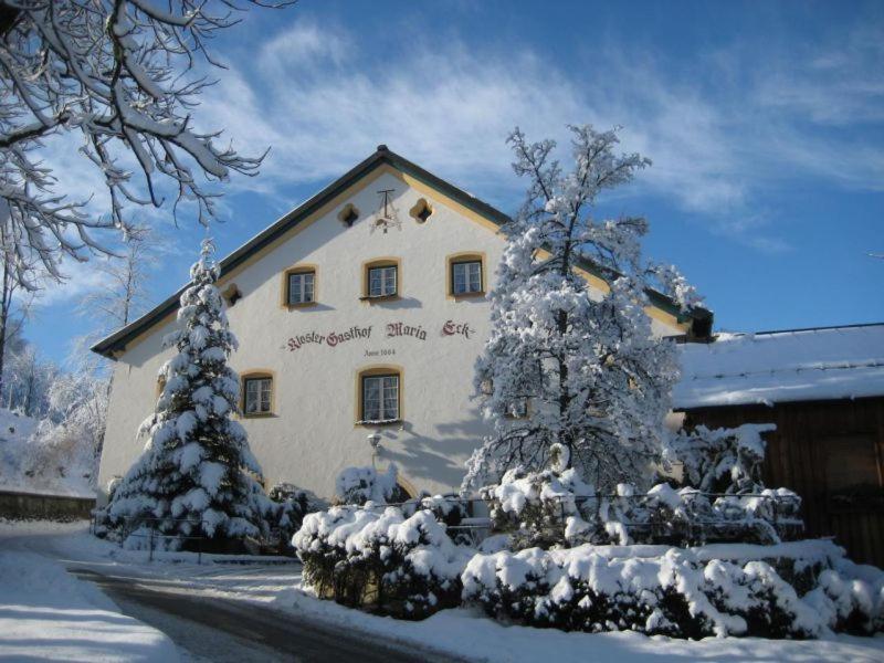 Klostergasthof Maria Eck Siegsdorf Exterior foto